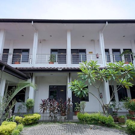 Reddoorz @ Avros Guest House Medan Exteriér fotografie