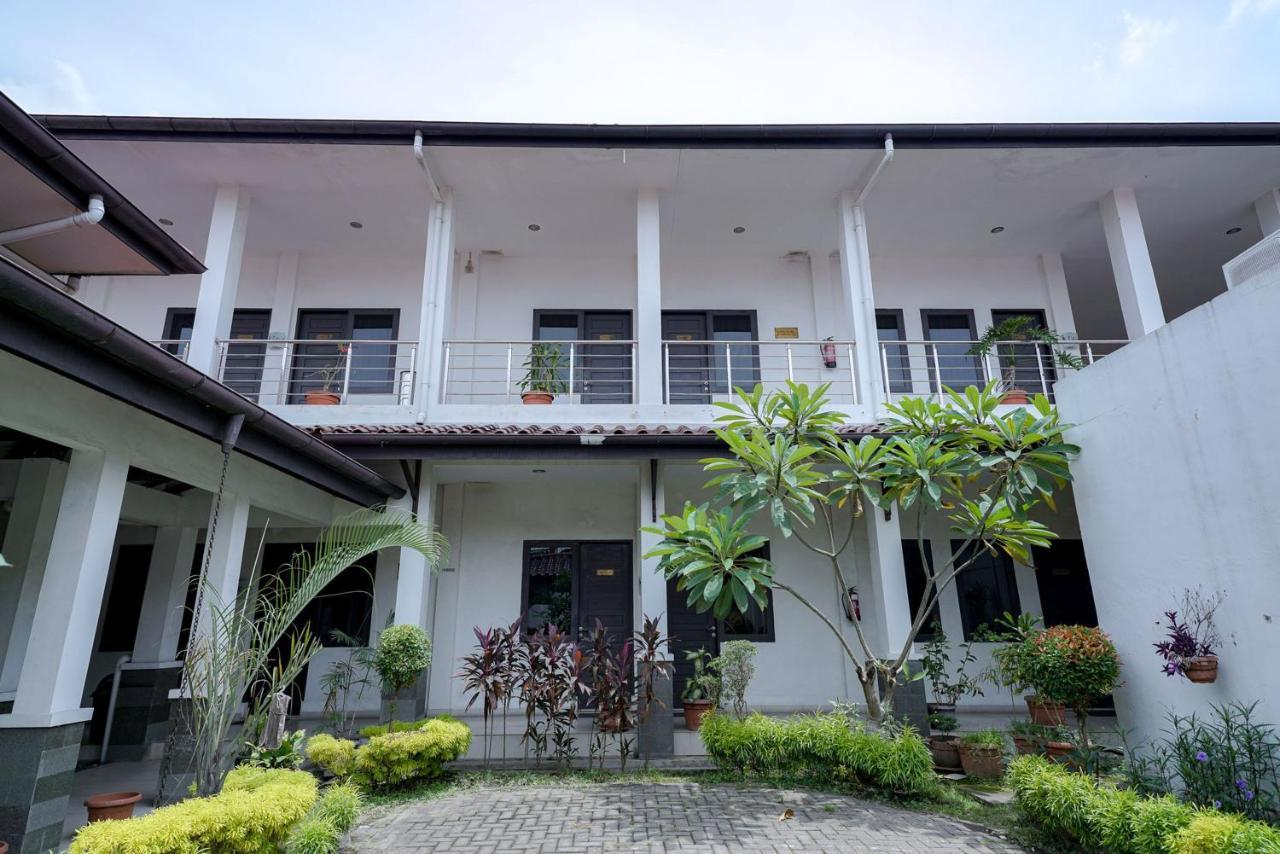 Reddoorz @ Avros Guest House Medan Exteriér fotografie