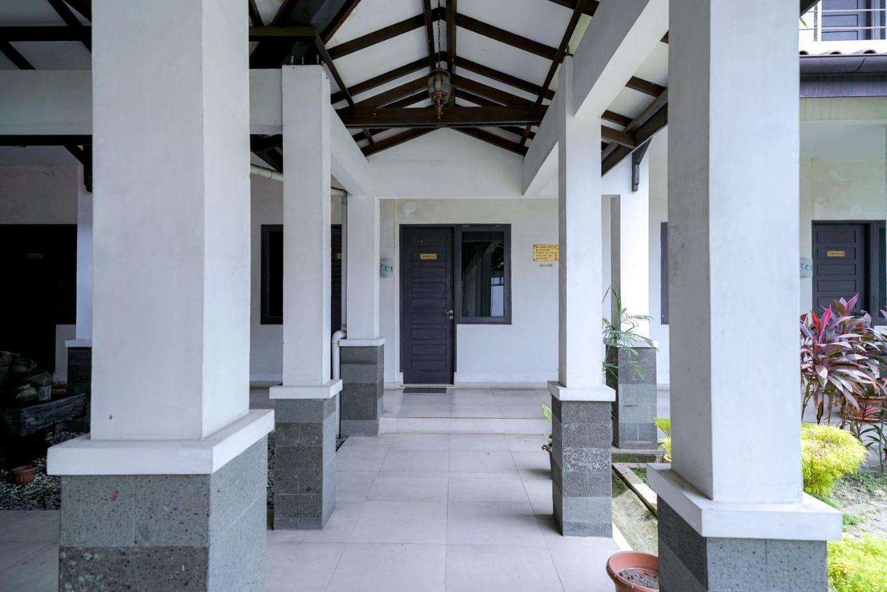 Reddoorz @ Avros Guest House Medan Exteriér fotografie
