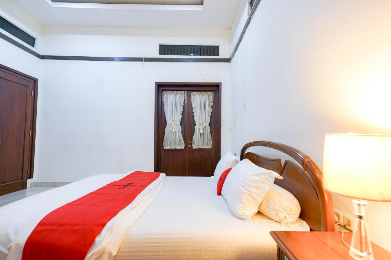 Reddoorz @ Avros Guest House Medan Exteriér fotografie