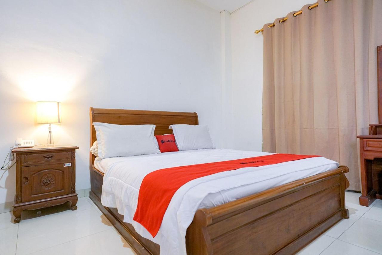 Reddoorz @ Avros Guest House Medan Exteriér fotografie
