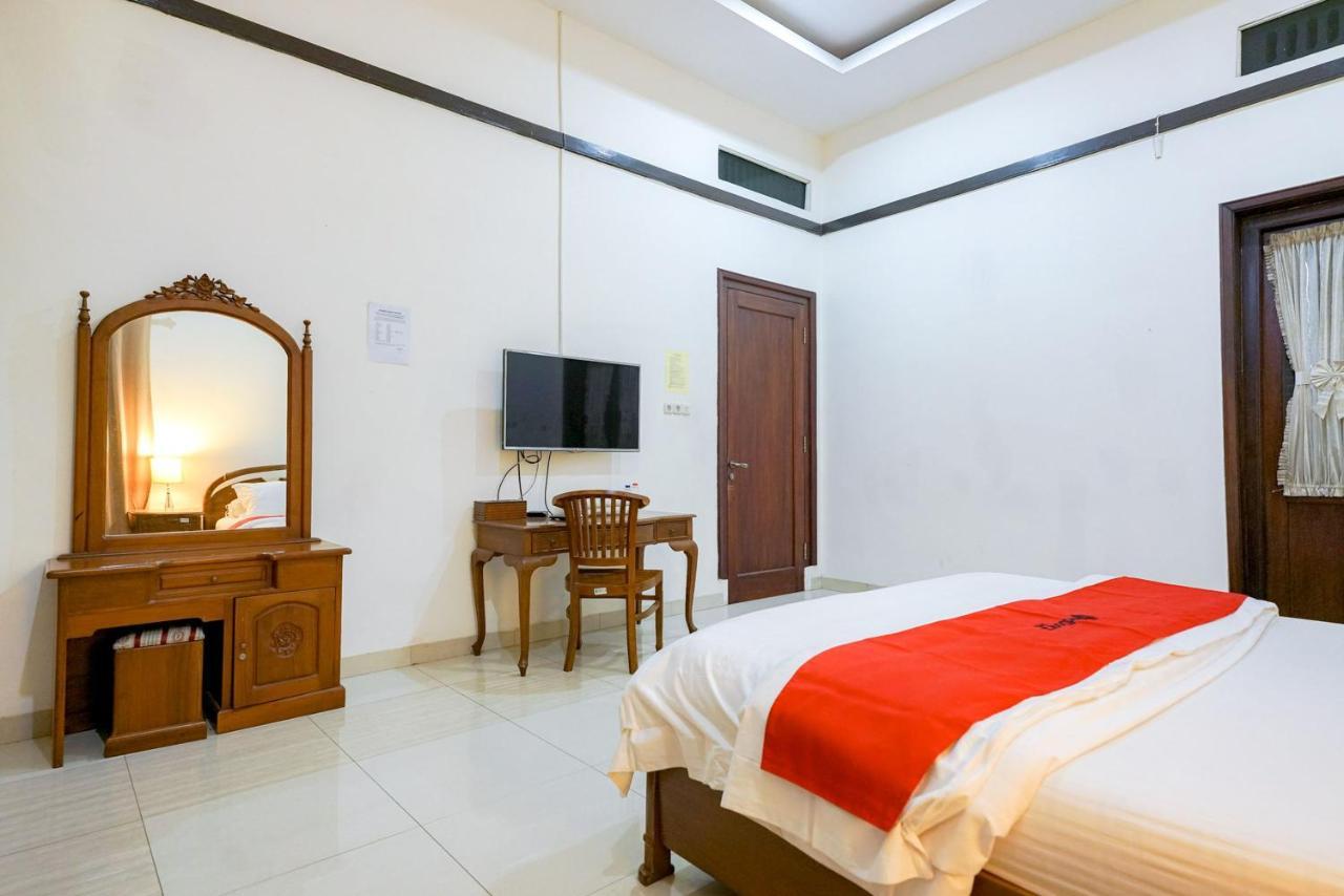 Reddoorz @ Avros Guest House Medan Exteriér fotografie