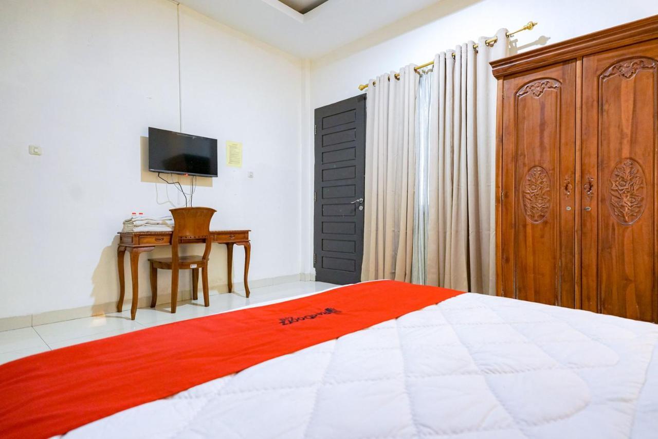 Reddoorz @ Avros Guest House Medan Exteriér fotografie
