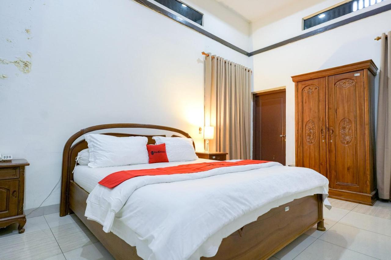 Reddoorz @ Avros Guest House Medan Exteriér fotografie